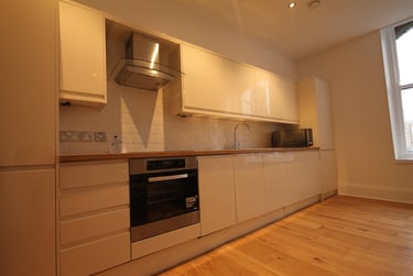 3 bed flat, Chaucer Building, City Centre, Newcastle, NE15JE - Image 2